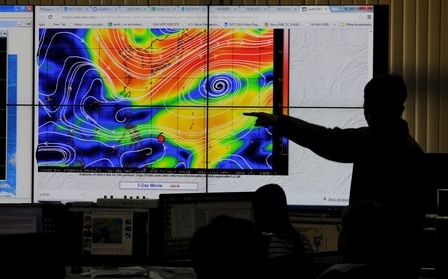 菲律宾国家气象局监测超级台风黑格比动向。