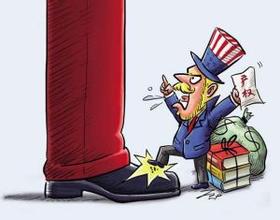 理直气壮的反义词