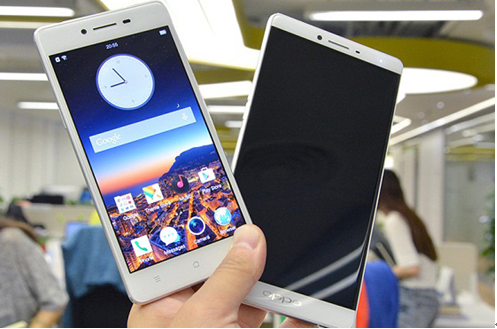 OPPO r7 plus