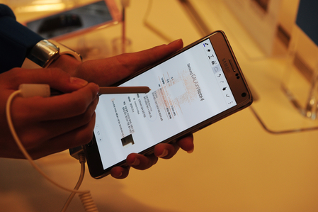 韩国三星Galaxy Note 4 的画质处理功能非常强大。 韩国三星Galaxy Note 4 的画质处理功能非常强大。