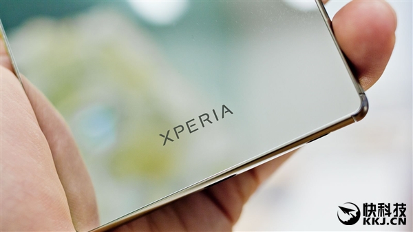 ܾƲXperia Z6/Z7˫콢ع