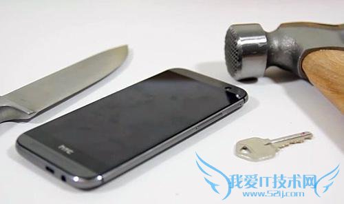 HTC One M8暴力测试 屏幕坚不可摧