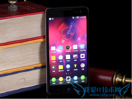 图为中兴醉享(Q806T/双4G)