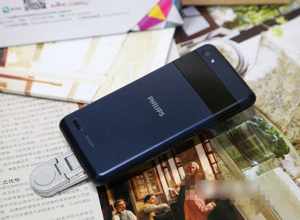 飞利浦W6618图片 飞利浦W6618外观