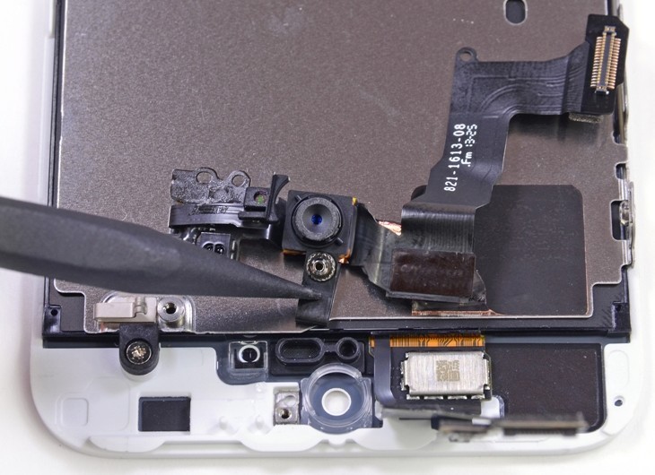 iPhone 5S拆机评测:iPhone5S拆机图解教程