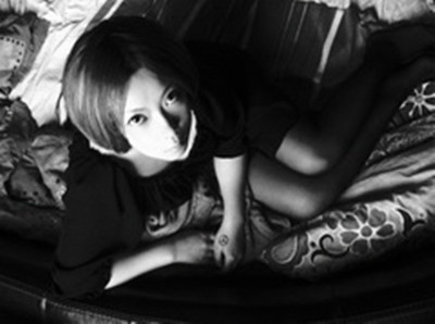 黑色女子非主流图片-feizl.com