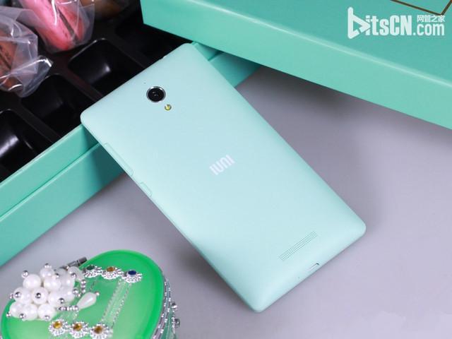 2015年2000左右大屏手机推荐 iuni u3