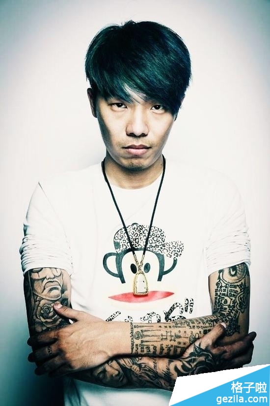 茅侃侃32岁 茅侃侃32岁