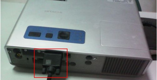 如何给笔记本连接投影仪 如何给笔记本连接投影仪