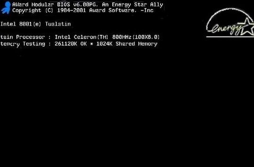 重装系统步骤2:重启电脑后按“delete”键进入界面 重装系统步骤2:重启电脑后按“delete”键进入界面