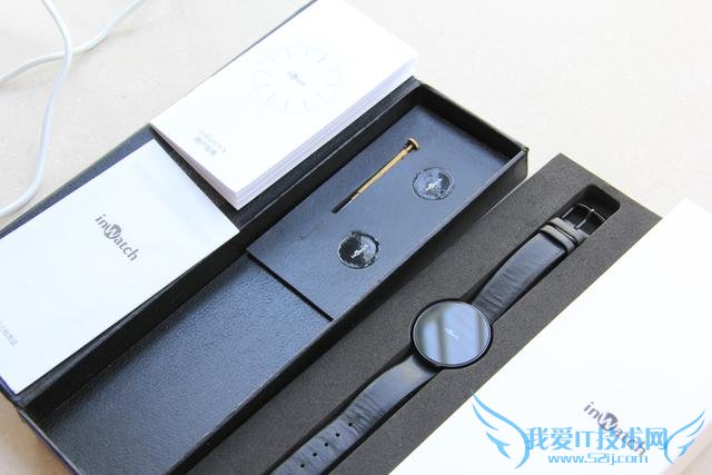 inwatch智能穿戴中的绿茶婊 好看不耐操