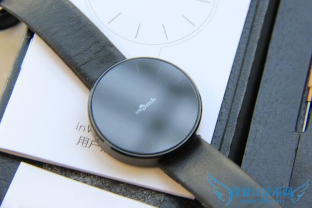 inwatch智能穿戴中的绿茶婊 好看不耐操