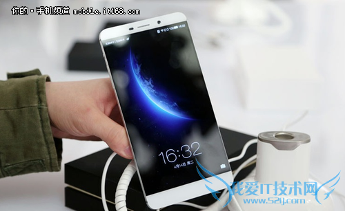 1499元起 乐视三款超级手机发布