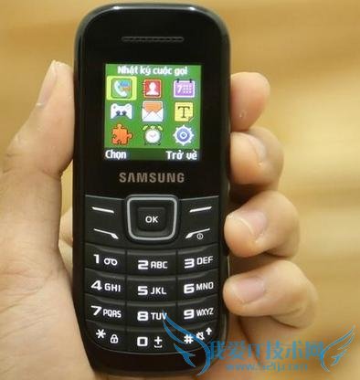 三星手机再救主 E1200 救了一名警察 苹果诺基亚不甘示弱