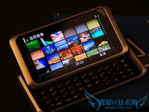 曝 win10 全键盘手机可双卡双待 翻新的诺基亚 E7?