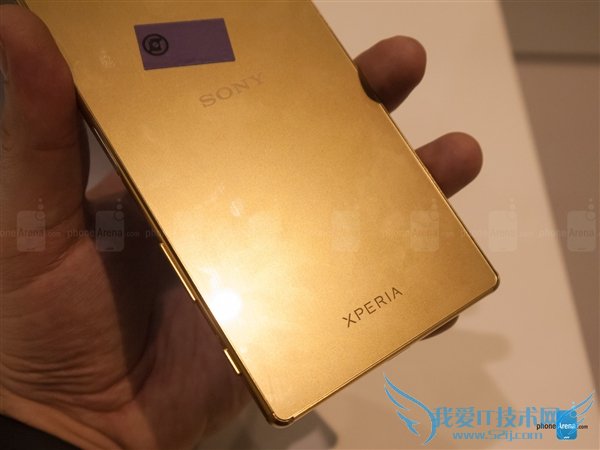 全球首款4K屏!索尼Xperia Z5 Premium真机图赏