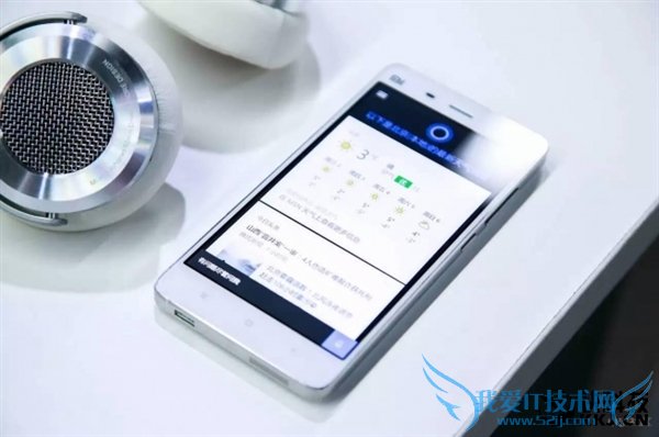 漂亮!小米4刷上Win10就是这样