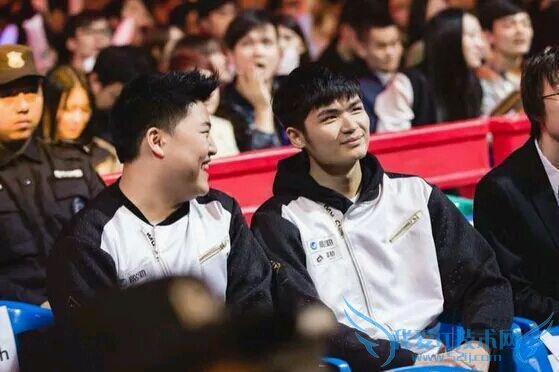 uzi uzi״̬ uzi״̬ô uziػ uzi뿪omg