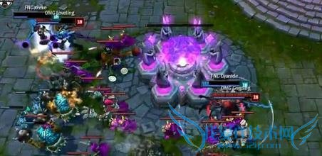 LOLÊ·ÉÏ×î¾µäµÄ10´óÕ½ÒÛ£¬OMG¼«ÏÞ·ÅÌÕ¹ÏÖÖйúÁ¦Á¿£¡