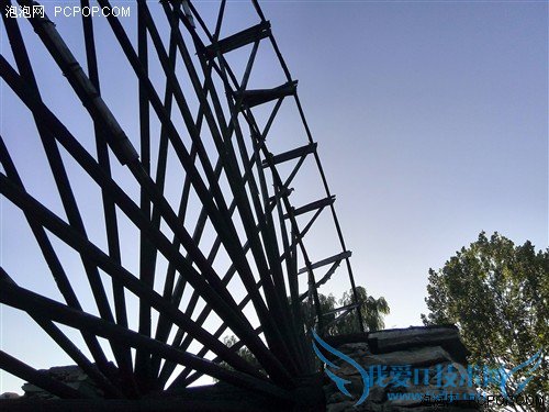 三防机身支持红外遥控 华为荣耀3评测