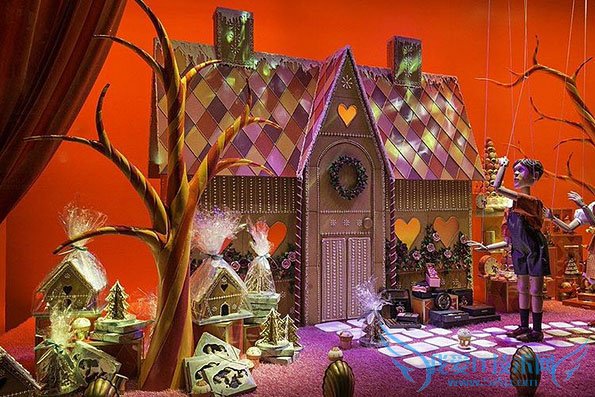 holiday-windows-2015-08