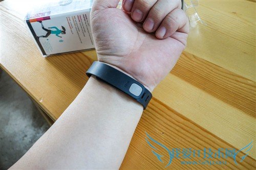 FitbitFlex Wireless ˶˯߼¼ǰص 