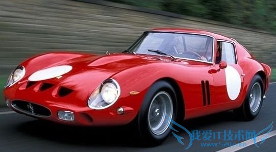 大货追尾奥迪瞬间改撞雪铁龙 网友调侃雪铁龙好惨