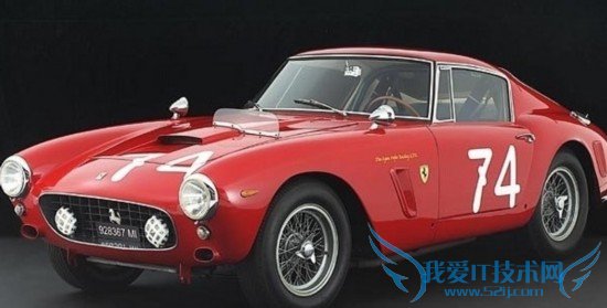 大货追尾奥迪瞬间改撞雪铁龙 网友调侃雪铁龙好惨