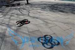 玩的就是优越感!AR.Drone 2.0飞行器评测