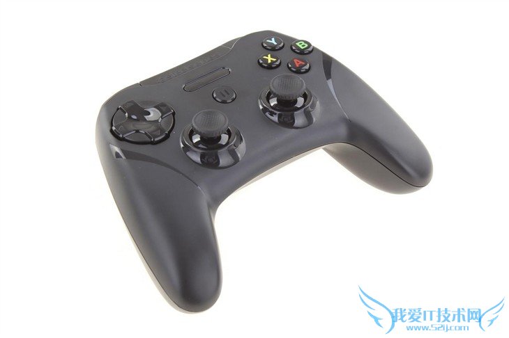 苹果设备专用 Stratus XL游戏手柄评测