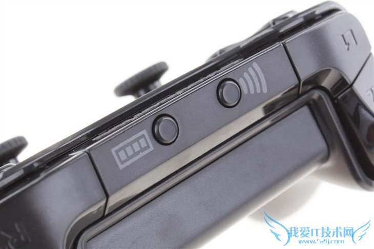 苹果设备专用 Stratus XL游戏手柄评测