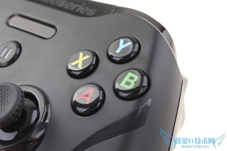 苹果设备专用 Stratus XL游戏手柄评测