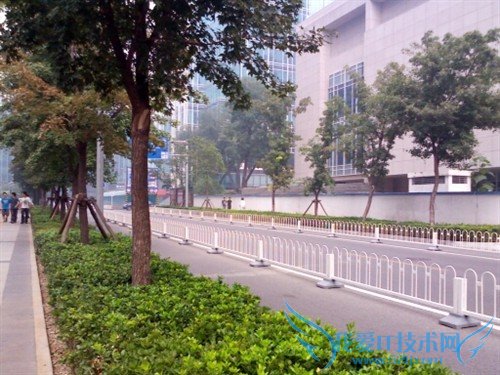 联通定制安卓手机 联想A60智能机评测