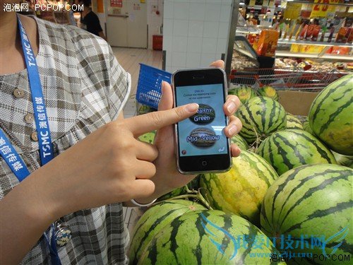 iPhone挑西瓜!夏日实测苹果新奇应用