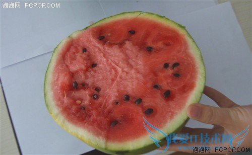 iPhone挑西瓜!夏日实测苹果新奇应用