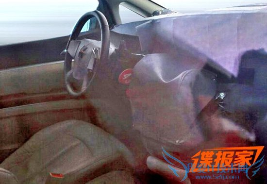 换多连杆独立后悬架 新别克GL8谍照曝光