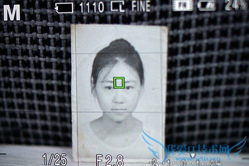 保存珍贵的回忆 翻拍照片的实用技巧