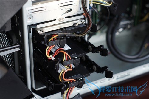 全顶级硬件 联想Erazer X700台机评测