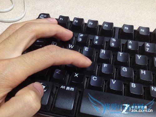 ϸڸı Win8.1RTMרҵײ 