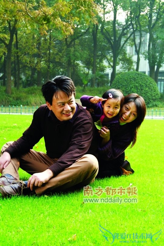 杨海鹏:一个人的微博战争