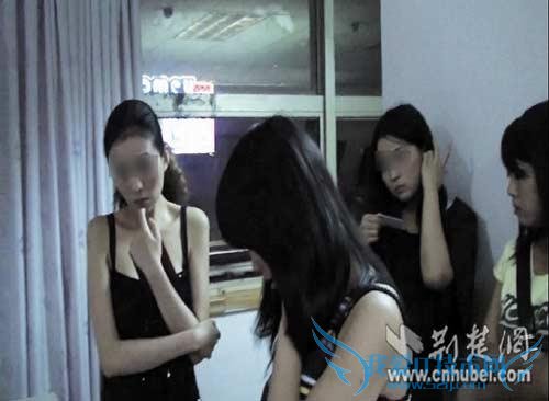 分贝网CEO郑立开办色情视频网站遭逮捕