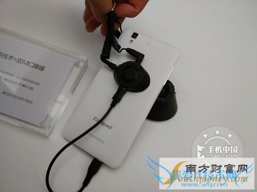 ˺4Gֻ ɴF21120Ԫ2ͼ