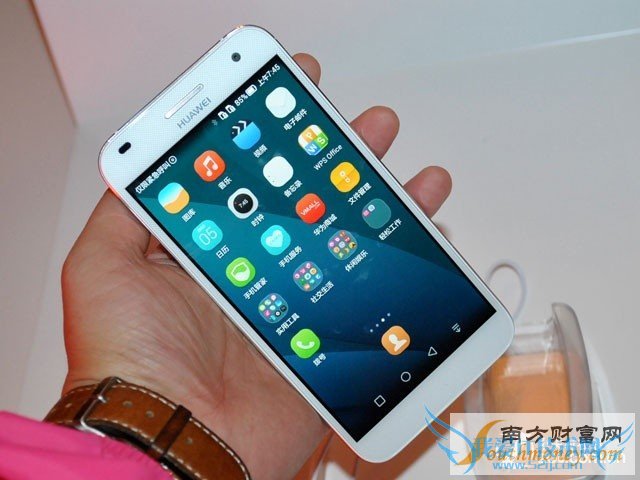 定价2999/3699 华为Mate7三机国内首发