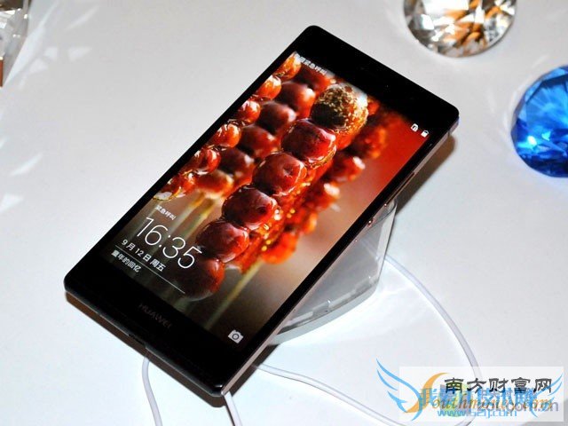 定价2999/3699 华为Mate7三机国内首发