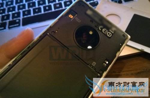 Lumia 830ȫع 94շ4ͼ