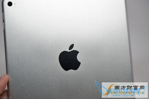 iPad Air 2ģͼع 2GBڴ