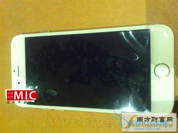 苹果iPhone 6S真机大曝光:摄像头依然烦人!