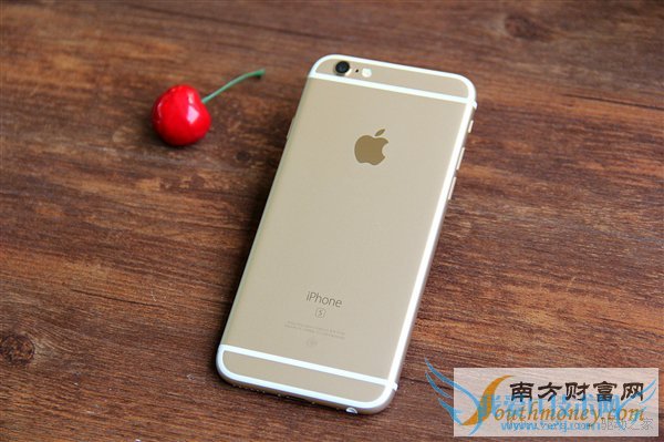 iPhone 6S开箱图赏:和iPhone 6仅3处不同
