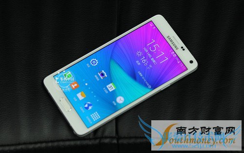 最新iPhone长这样?回顾不靠谱的概念图第17张图