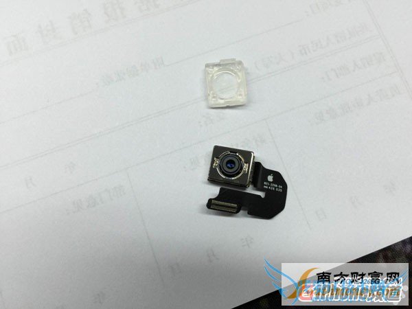 iPhone6镜头进灰了怎么办